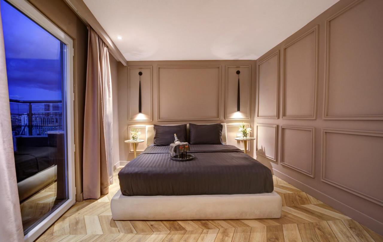 Suite Terrasse avec Balcon et Baignoire Spa