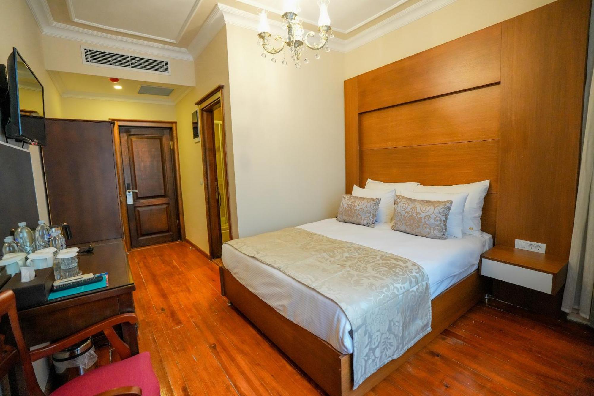 Economy Double Room