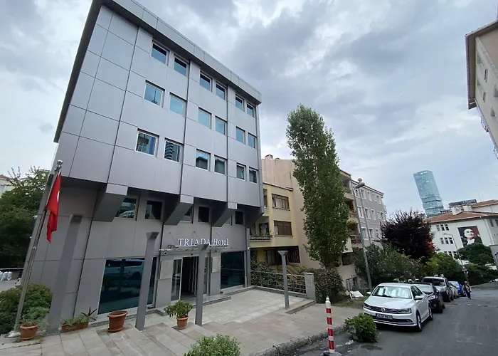 Triada Gayrettepe Istanbul